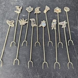 Vintage Silver,‎ (Not S.S.)Taxco Mexico cocktail picks with a southwestern theme